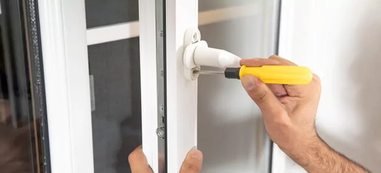 Casement Window Handle Replacement in Sarasota, FL