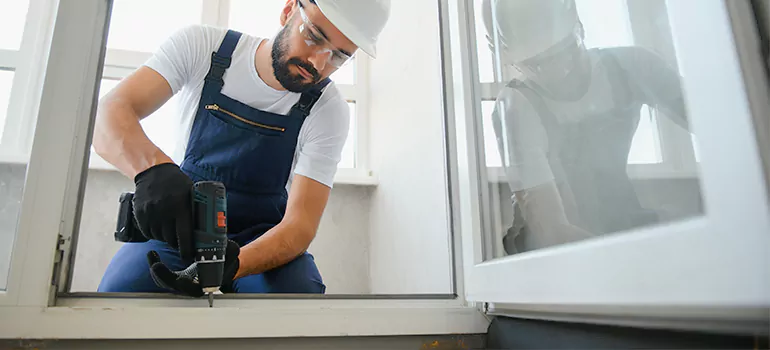 Replace Broken Window Pane in Sarasota, FL