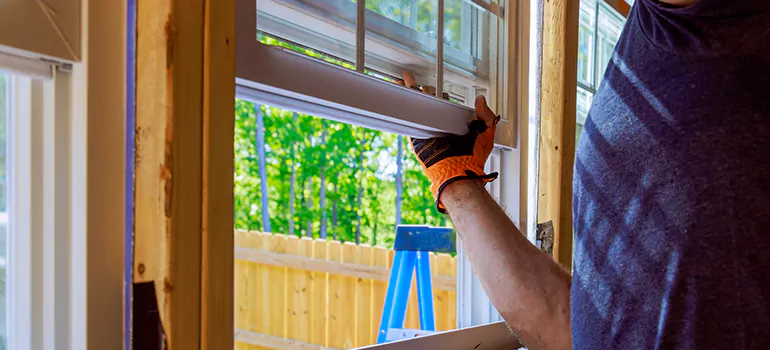 >Bay Window Curtain Rail Track in Sarasota, FL