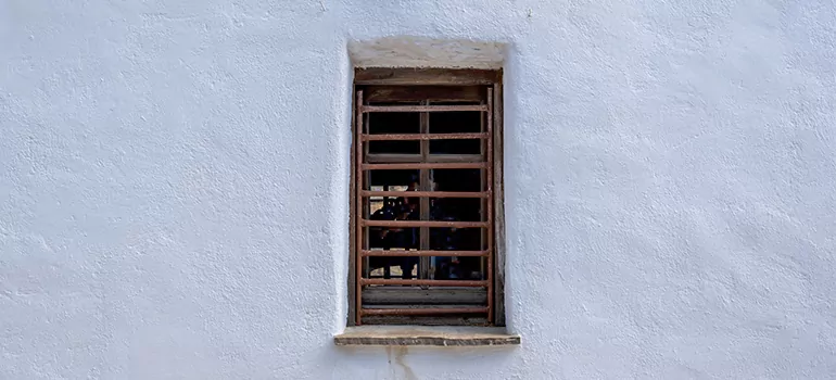 Residential Accordion Door Repair in Sarasota, FL